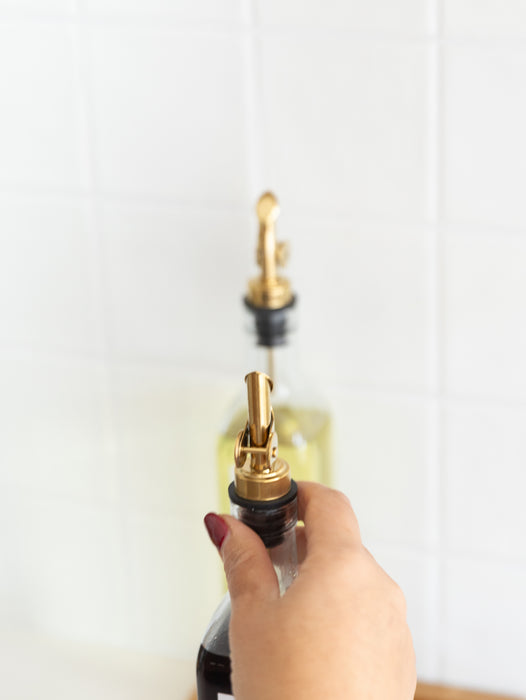 Clear Oil & Vinegar Bottle with Gold Pourer - 500ml - Little Label Co The Home of Organisation For Kitchen, Bathroom, Laundry & More